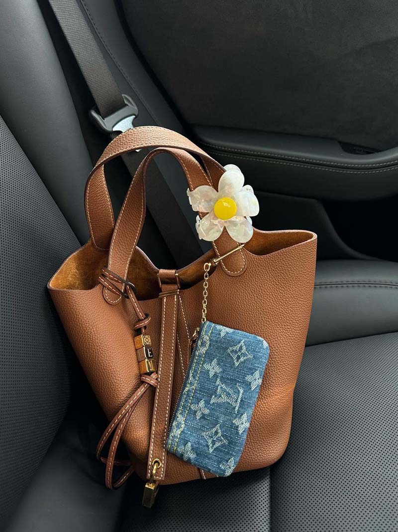 Alanna Bucket Bag